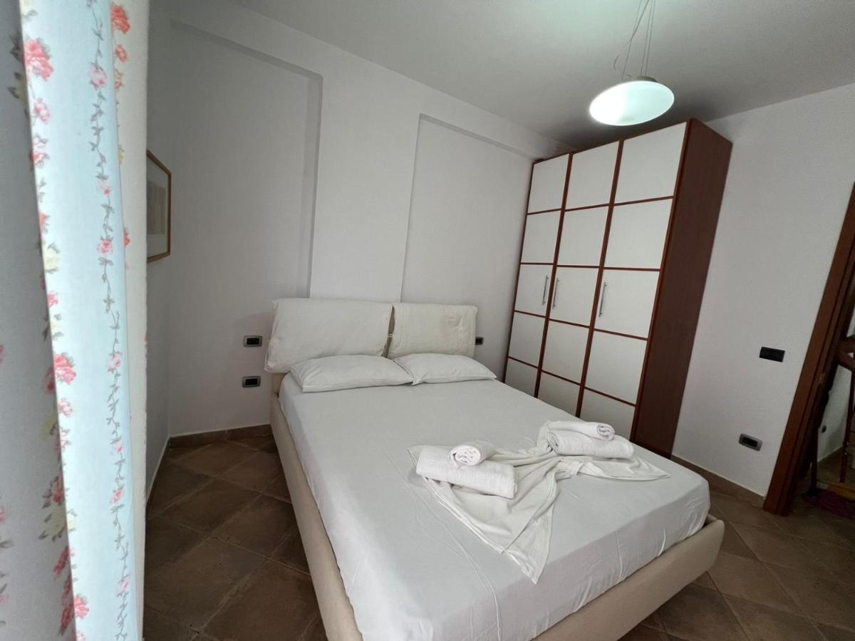 Leo Apartament Durrës Exterior foto